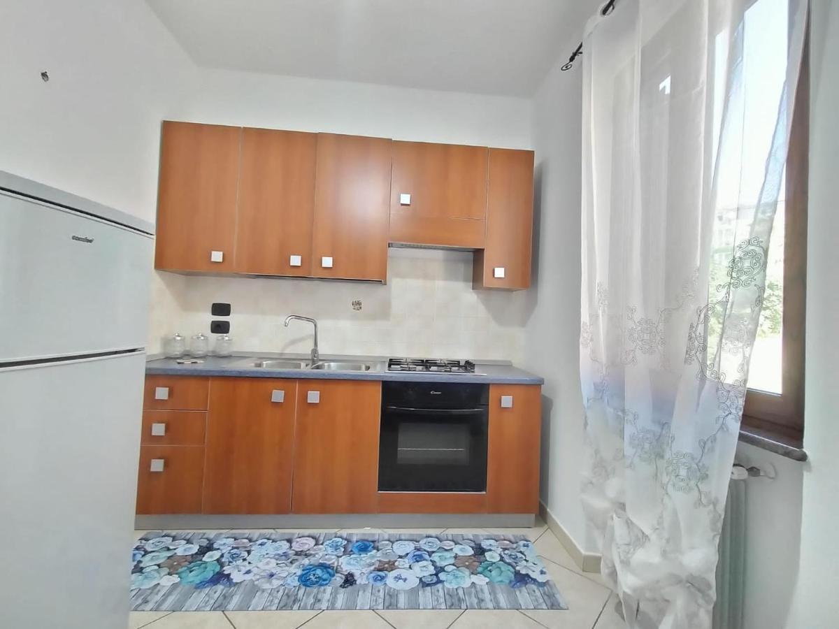 Casa con 2 camere da letto e posto auto gratuito Praia a Mare Esterno foto